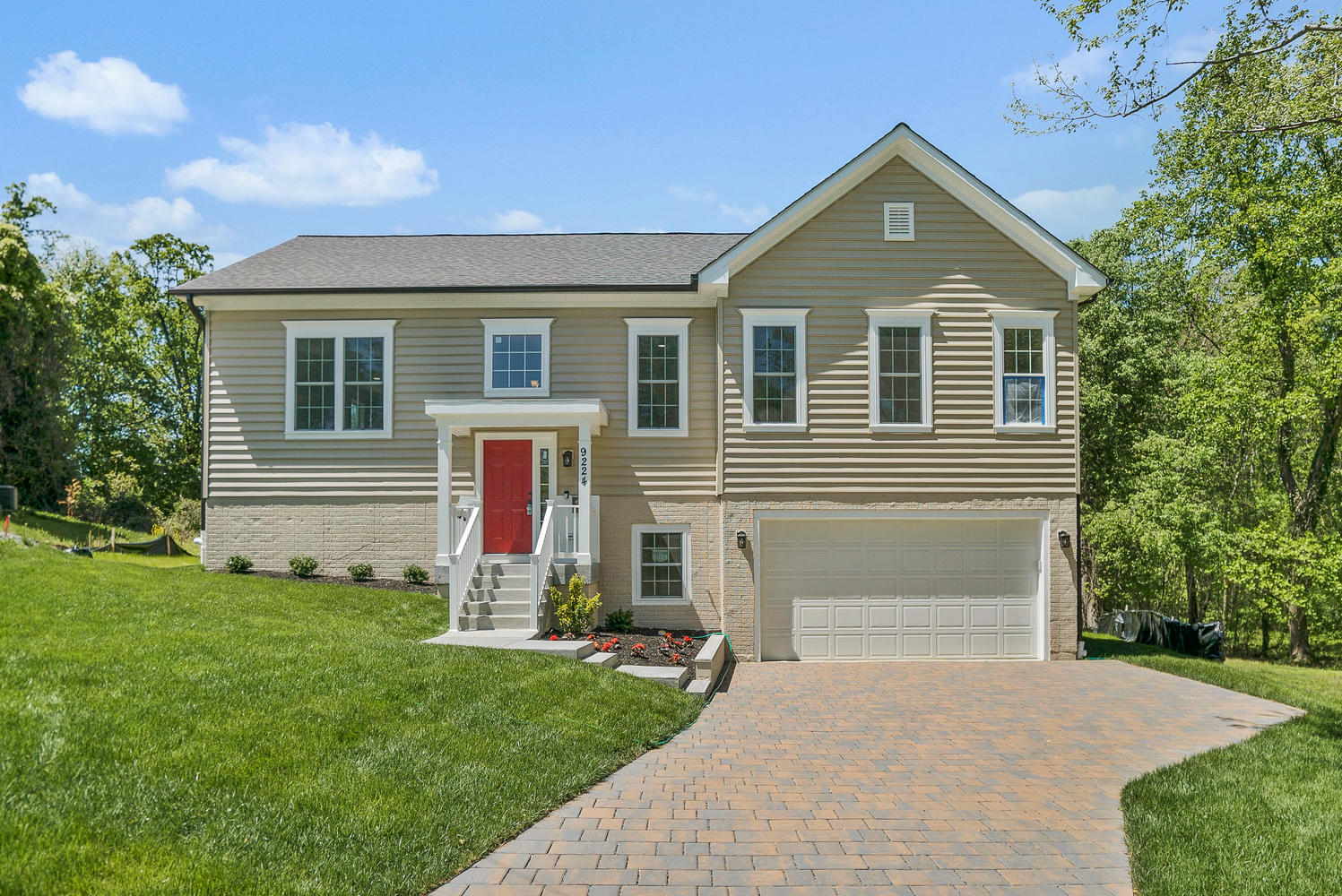 Roofing and drywall services