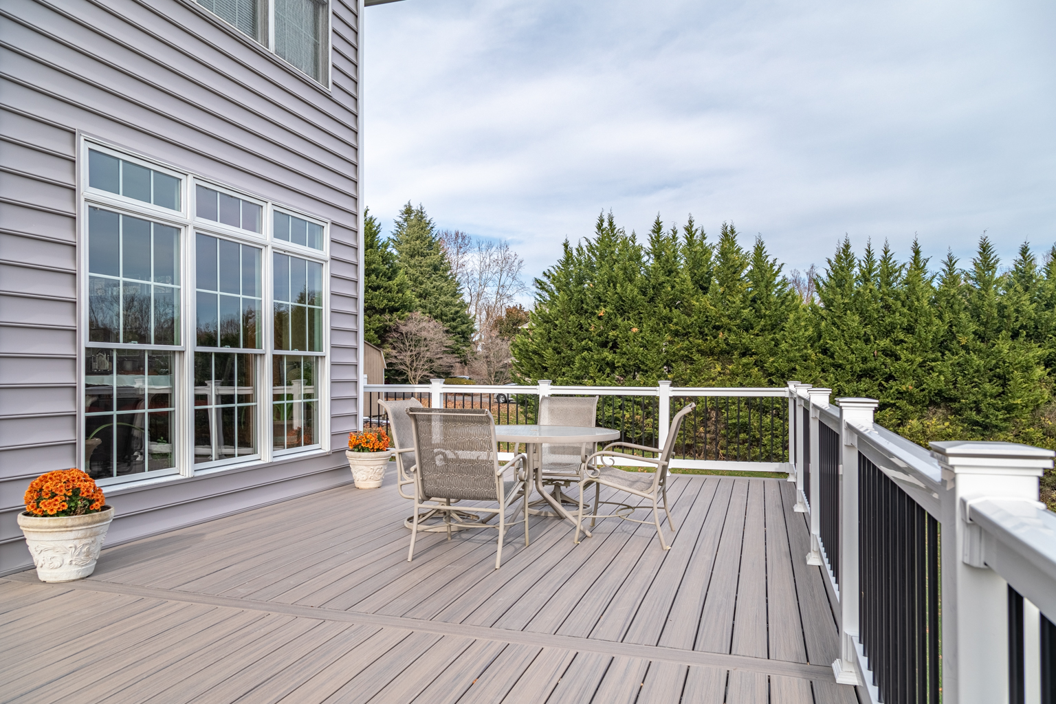 Deck — stairs and landing